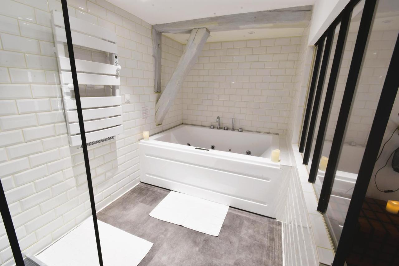 Appartement Jacuzzi Privatif : Urban Love Verneuil d'Avre et d'Iton Dış mekan fotoğraf